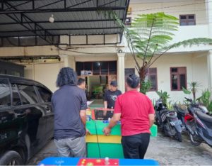 ABS “Asal Bapak Senang” Unit Intel 02/05 TK Serahkan Sejumlah Hasil Penggrebeian Sebagai Tumbal Agar Lokasi Judi Lain Berjalan Lancar