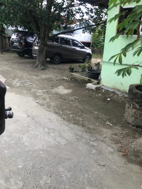 Di Gang Bunga Pasar 4 Marelan Ada Lapak Judi Sabung Ayam /// Bandarnya Wandi, Buka Sabtu & Minggu